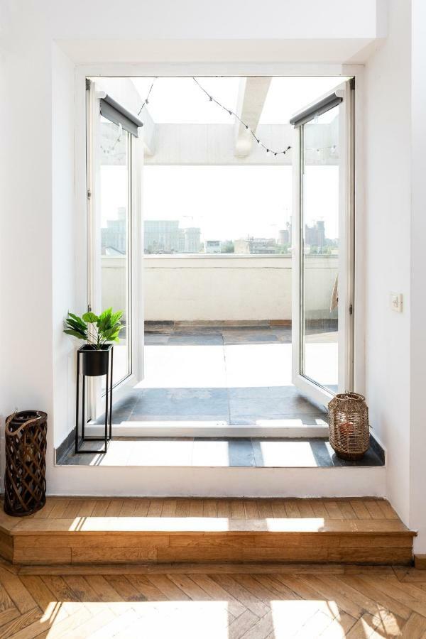 Apartamento Qult - Up In The Sky Bucarest Exterior foto